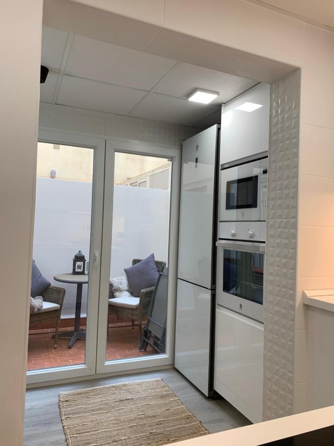Holiday House ตอร์เรเวียคา ภายนอก รูปภาพ