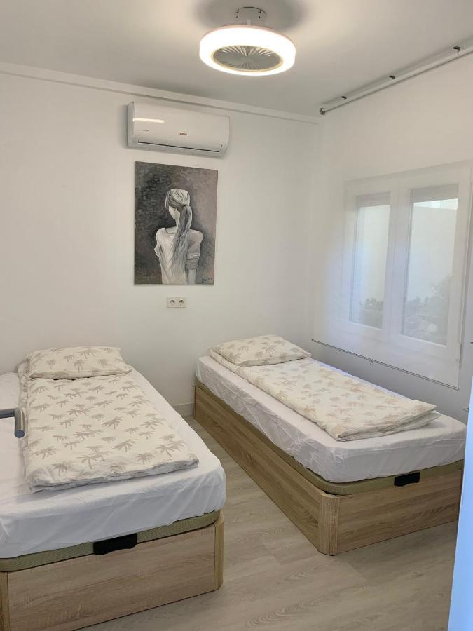 Holiday House ตอร์เรเวียคา ภายนอก รูปภาพ
